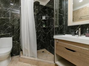 Апартаменты GeoApart Цветочная 30 4