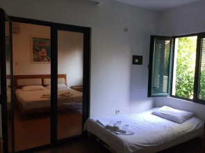 Мини-отель Villa Lutovac