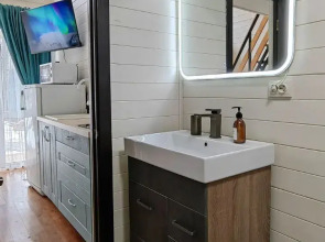 Шале Aishah House 1