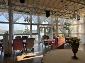 Отель Крылья