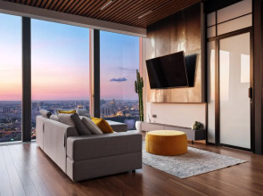 Красивый панорамный апартамент с 2 спальнями