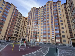 Квартира Просторная новая люкс в центре недалеко от моря