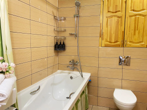 Квартира с Двумя Изолированными Спальнями в Центре Города на 6 гостей