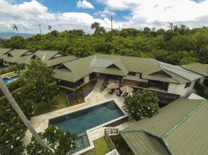 Отель Idyllic Samui Oceanfront Resort and Villas