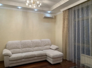 Апартаменты Элитные Апартаменты с Видом на Кремль и Реку на Меридианной 2 Версаче