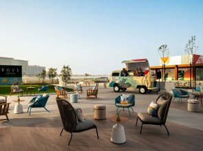 Отель Rove Al Marjan Island