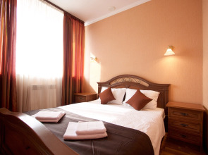 Отель Автодвор