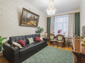 Квартира GM Apartments Уютная двушка рядом с Кремлем и Арбатом