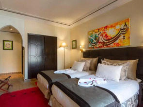 Отель Le Caspien Boutique Hotel