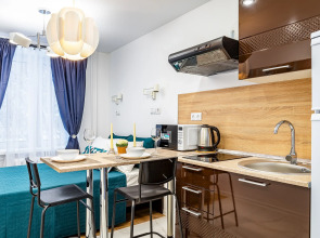 Апартаменты InHome24 в 3-5 минутах хотьбы от остановок общественного транспорта