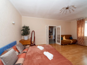 Апартаменты на аллее Поликарпова, 2