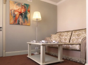 Отель Салют