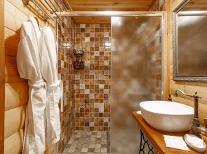 Отель Империал