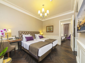 Meroddi Bagdatliyan Hotel