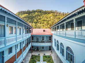 Golden Tulip Borjomi