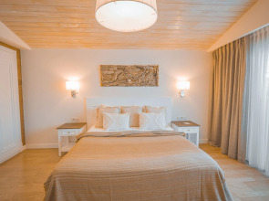 Отель Kimera Lounge