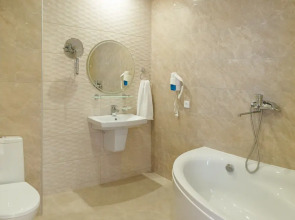 Отель Салют