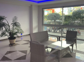 Апартаменты у моря 320 м с балконом