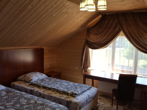 Гостевой дом Ореховая роща в Даховской