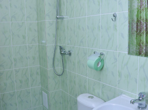 Отель Радужная