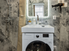 Апартаменты FullHouseApart дизайнерские трехместные апартаменты на вокзальной площади