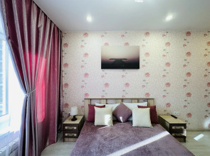 Квартира Nasutki38 Поцелуй Розы