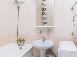 Апартаменты Moskva4you Украинский 6