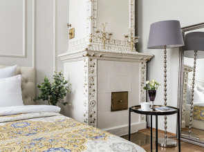 Апартаменты Minin Apartments с видом на Казанский собор 120 кв.м.