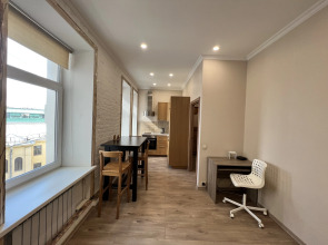 Апартаменты Дизайнерские Двухкомнатные Апартаменты Sky