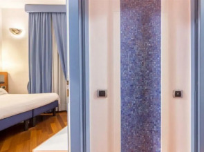 Отель Best Western Plus Hotel Plaza Napoli