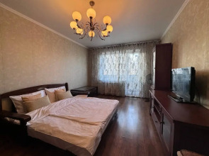 Апартаменты 39 Kvartir на Буткова 14