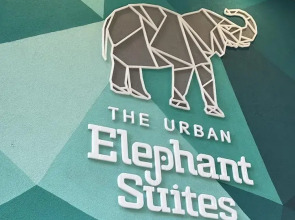 Апартаменты Urban Elephant Suites