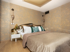 Апартаменты MyhomeYourhome на Таврической 11