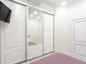 Апартаменты Red Apartments Светлана Парк Ассоль