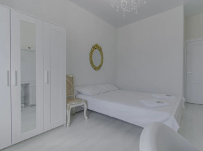 Апартаменты 4 комнатная на заливе