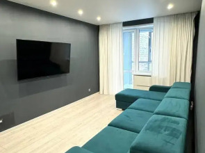 Апартаменты на Панина 3