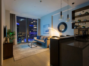 Апартаменты Sky City Moscow 62 этаж! Вид на Башни, Лужники, Парк победы и город! Очень уютный!