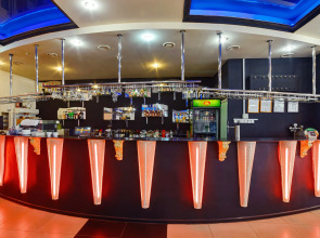 Отель Frantel Palace