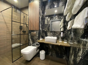 Отель Royal Status