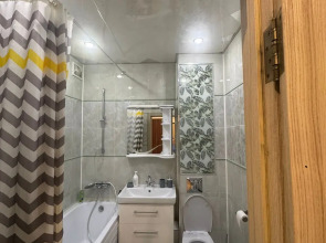 Квартира Уютная двухкомнатная квартира у Глобуса