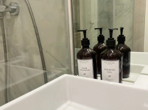 Квартра у метро Лермонтовский проспект