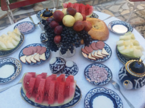 Хостел Umarxon