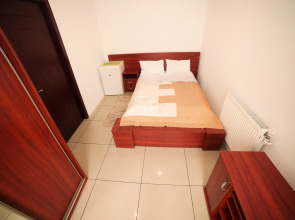 Отель Jam Trusakvets