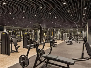 Отель Wyndham Garden Baku