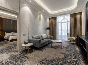 FRANKFORT Expo Hotel&Spa