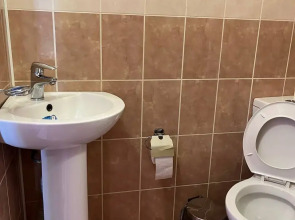 Отель Визит