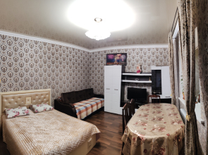 Частный дом Студия в центре в районе Курортного бульвара