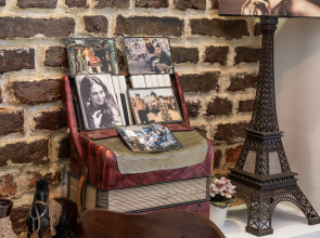 Отель Taksim Trust