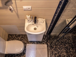 Коттедж Премиум с Терассой и Красивым Видом в Терсколе от Квартирукинг