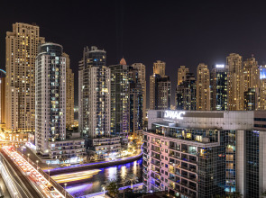 Квартира Luxury and spacious full Marina view